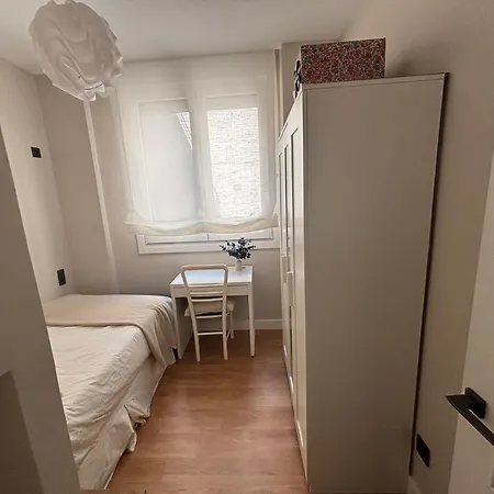 Apartment Apartment In Bilbao Center *